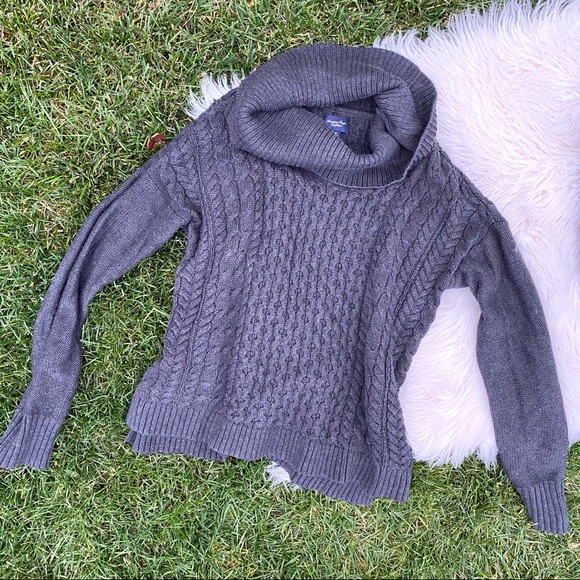American Eagle Outfitters Sweaters - American Eagle cowlneck gray braided knit sweater